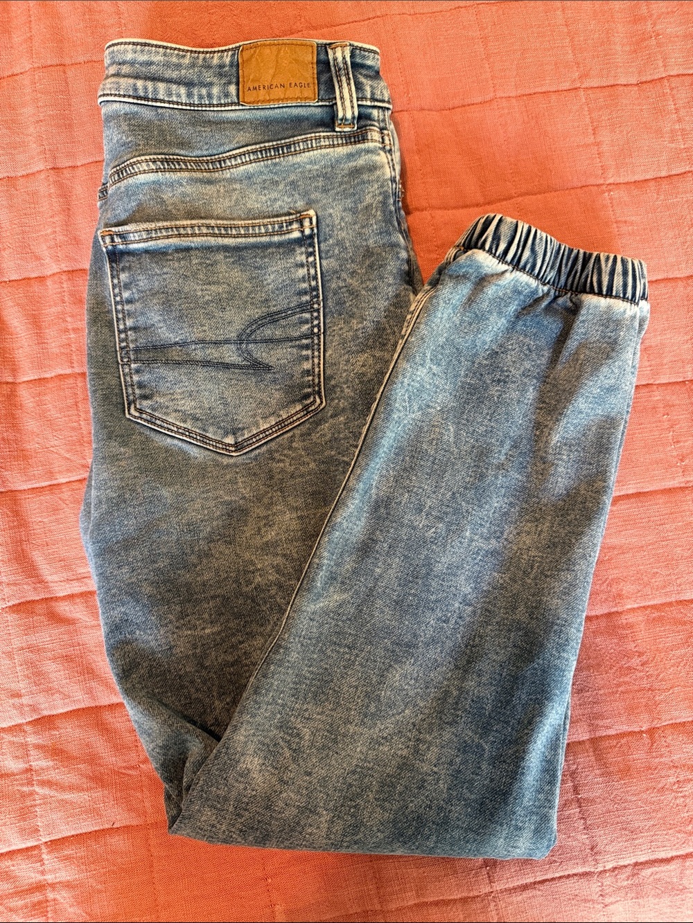 American Eagle Outfitters Mom Jogger Jeans